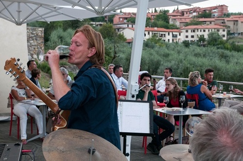 Gallo Nero Jazz…その名の通りキャンティ・クラッシコとジャズの響宴です。